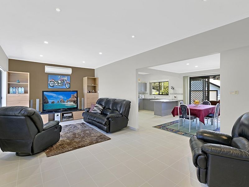 56 Thomas Mitchell Road, Killarney Vale NSW 2261