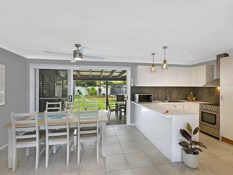 13 Blenheim Avenue, Berkeley Vale NSW 2261