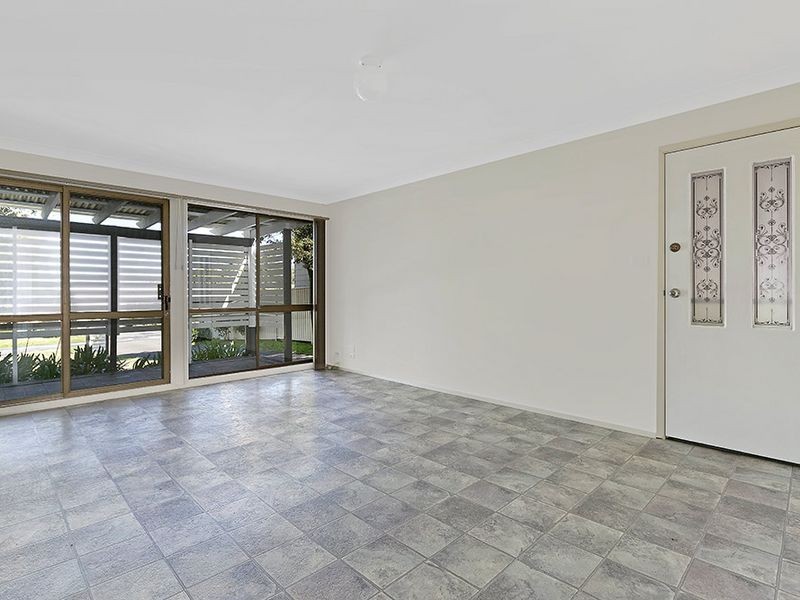 28 George Hely Crescent, Killarney Vale NSW 2261