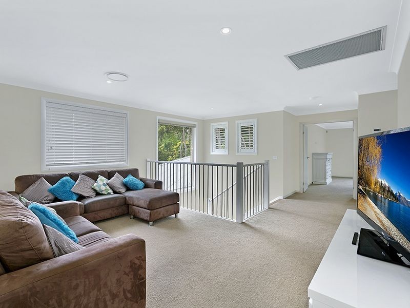 6 Warbler Way, Tumbi Umbi NSW 2261