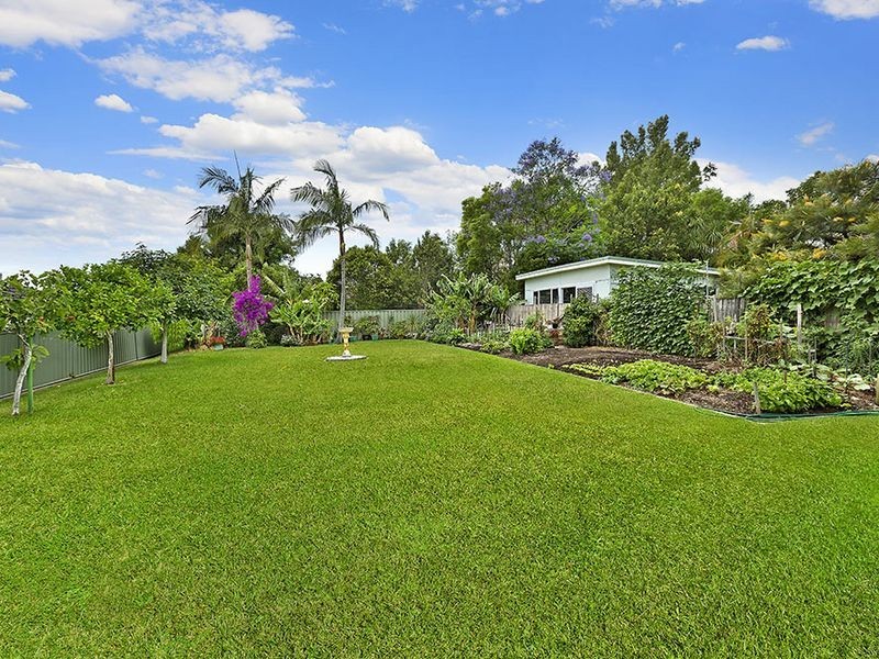 8 Carlyon Street, Killarney Vale NSW 2261