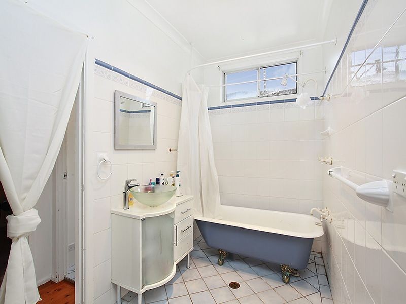 23 George Hely Crescent, Killarney Vale NSW 2261