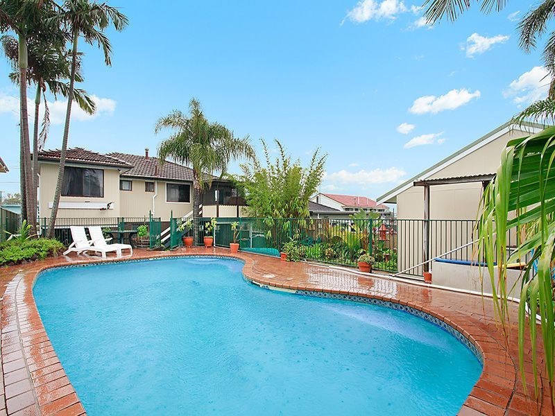 54 Macarthur Street, Killarney Vale NSW 2261