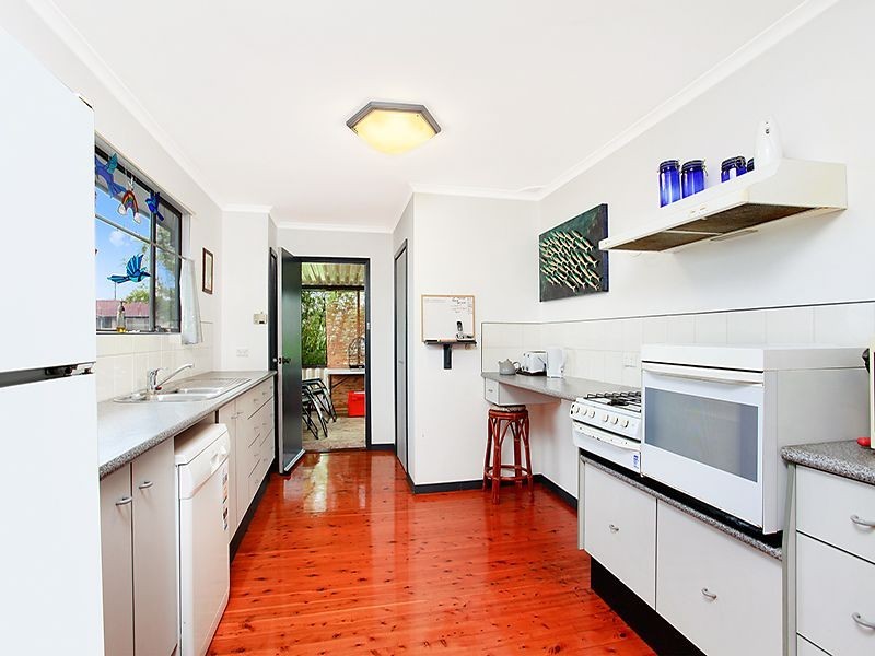 54 Macarthur Street, Killarney Vale NSW 2261