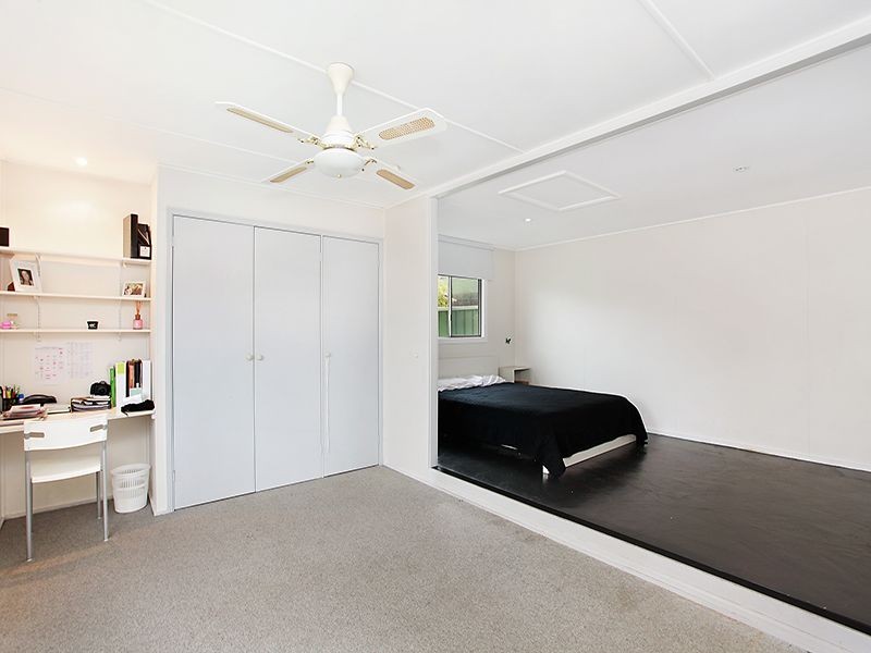 54 Macarthur Street, Killarney Vale NSW 2261