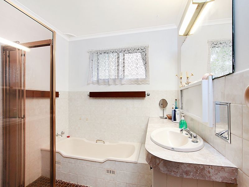 54 Macarthur Street, Killarney Vale NSW 2261