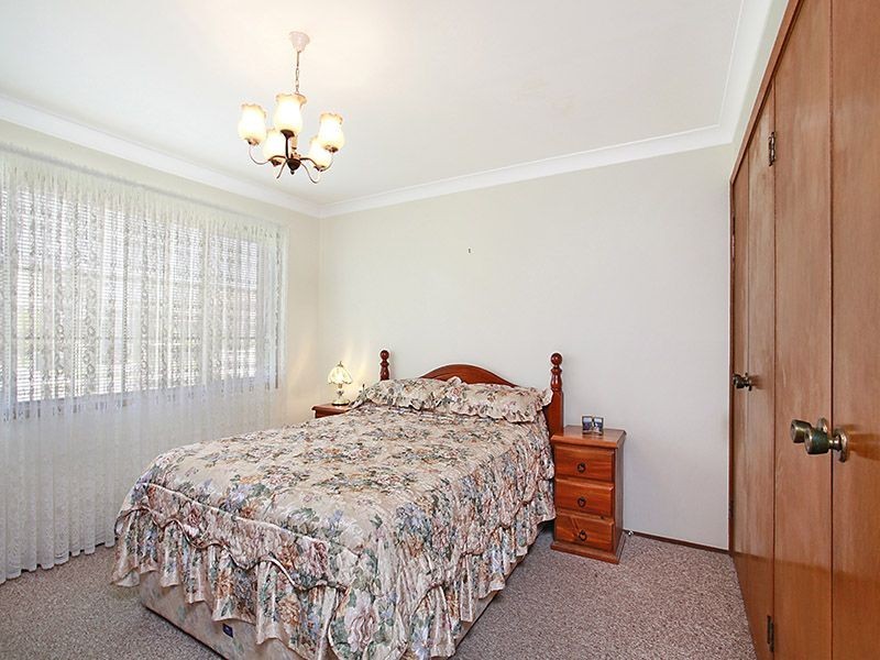 9 Crosby Crescent, Killarney Vale NSW 2261