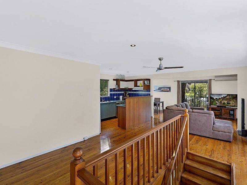 4 Garland Avenue, Killarney Vale NSW 2261