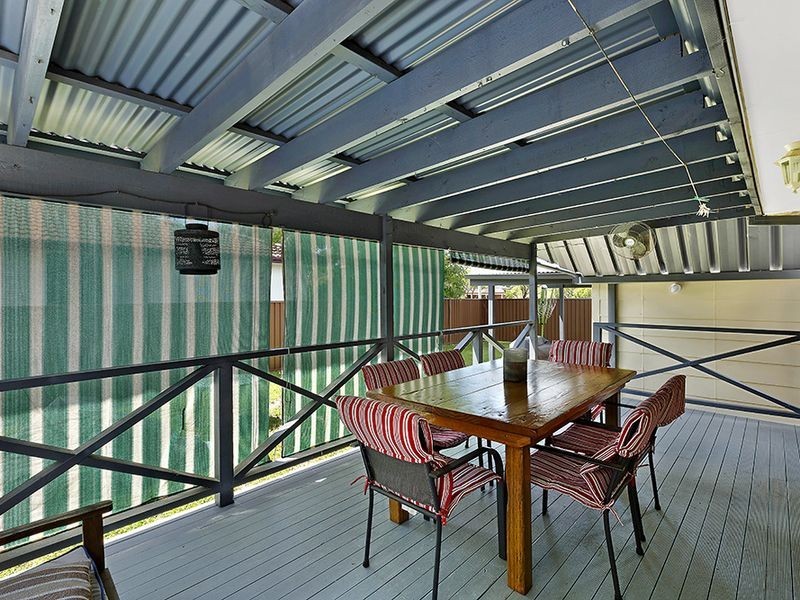 39 Clare Crescent, Berkeley Vale NSW 2261