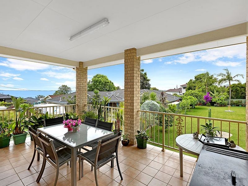 8 Carlyon Street, Killarney Vale NSW 2261