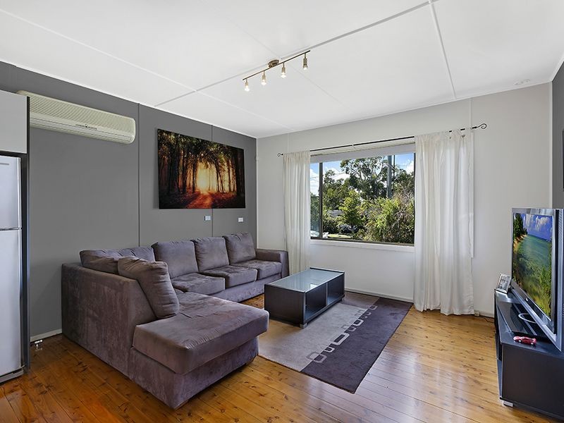 53 Brooke Avenue, Killarney Vale NSW 2261