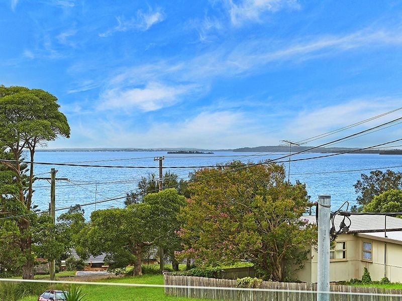 5 Carlyon Street, Killarney Vale NSW 2261