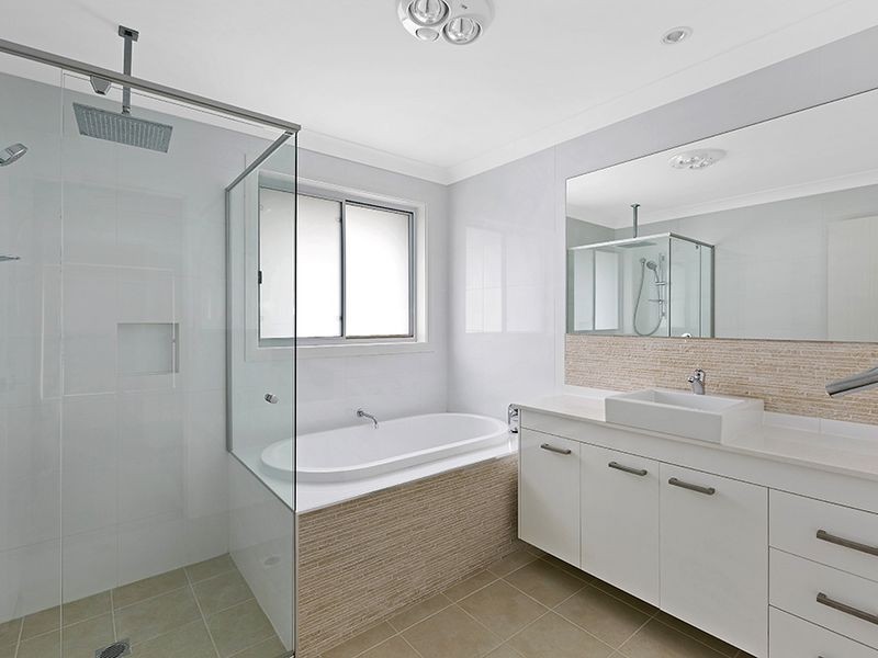 6 Warbler Way, Tumbi Umbi NSW 2261
