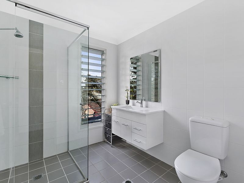 1 Ramona Street, Berkeley Vale NSW 2261