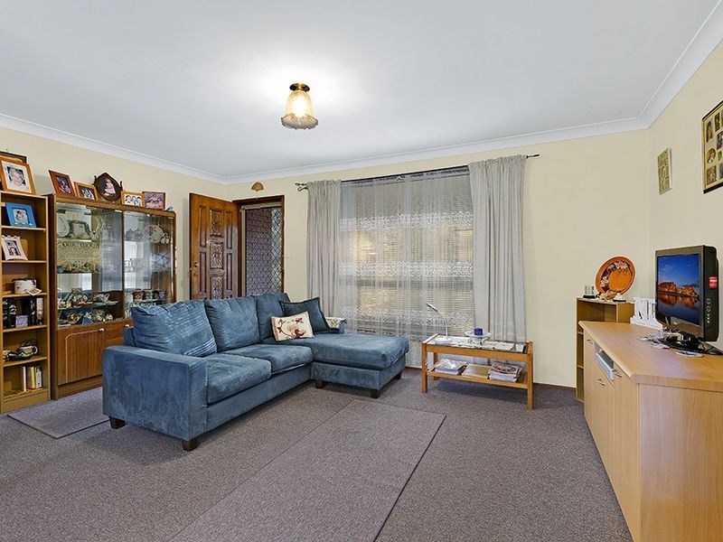 24 Tumbi Creek Road, Berkeley Vale NSW 2261