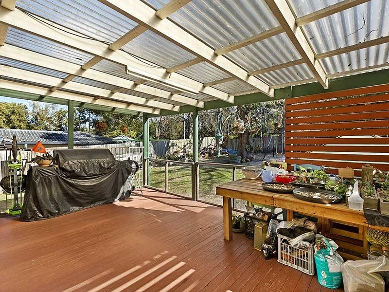 40 Lucas Crescent, Berkeley Vale NSW 2261