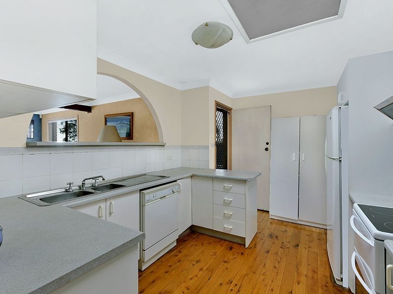 5 Sturt Street, Killarney Vale NSW 2261