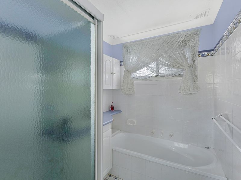 5 Sturt Street, Killarney Vale NSW 2261