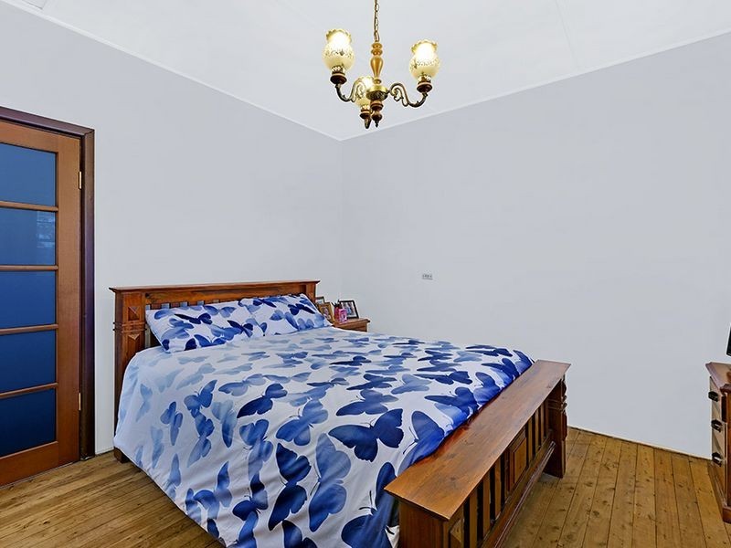 20 South Street, Killarney Vale NSW 2261