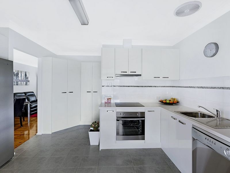 31 Robertson Road, Killarney Vale NSW 2261