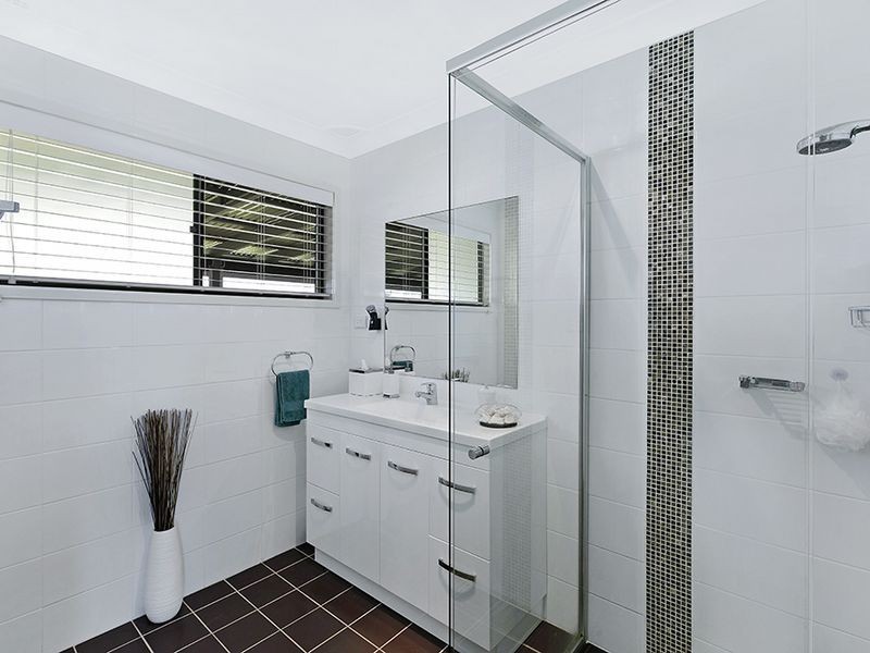 31 Robertson Road, Killarney Vale NSW 2261