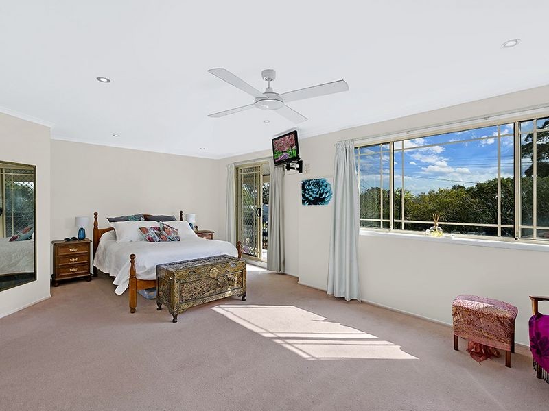 24 Trelawney Street, Killarney Vale NSW 2261