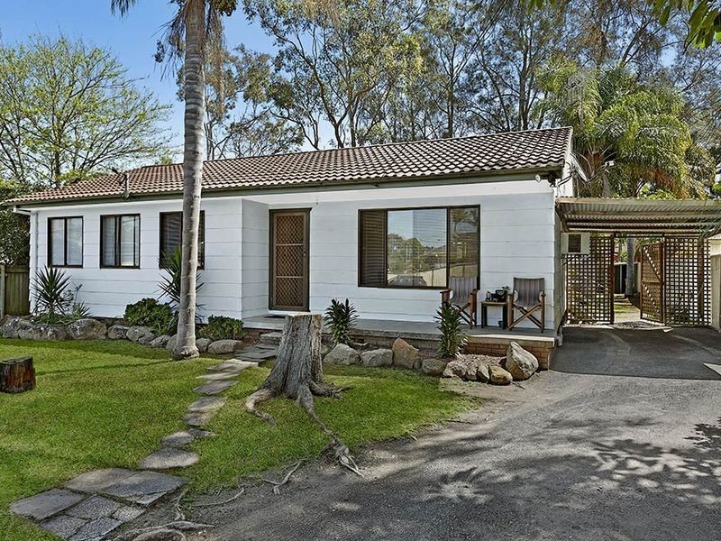 14 Echidna Street, Berkeley Vale NSW 2261