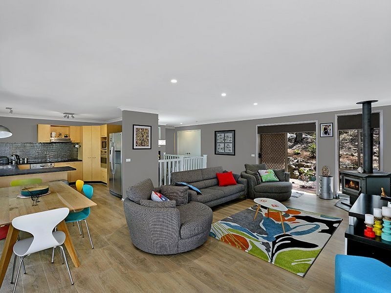7 Appletree Close, Glenning Valley NSW 2261