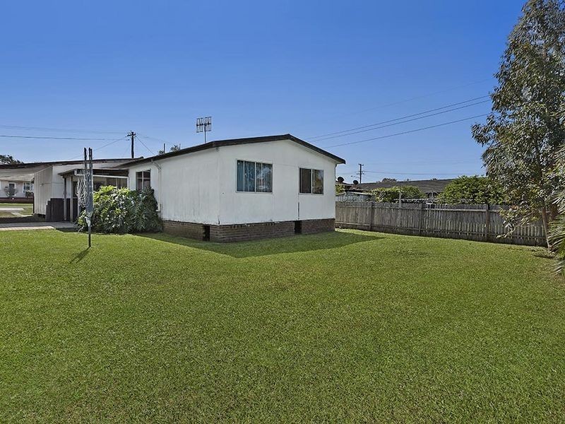 46 Bass Avenue, Killarney Vale NSW 2261