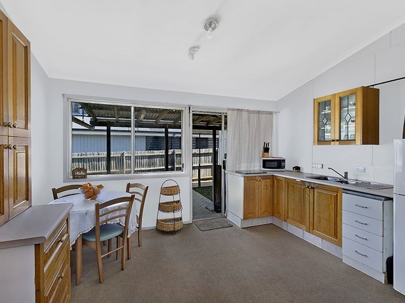 46 Bass Avenue, Killarney Vale NSW 2261