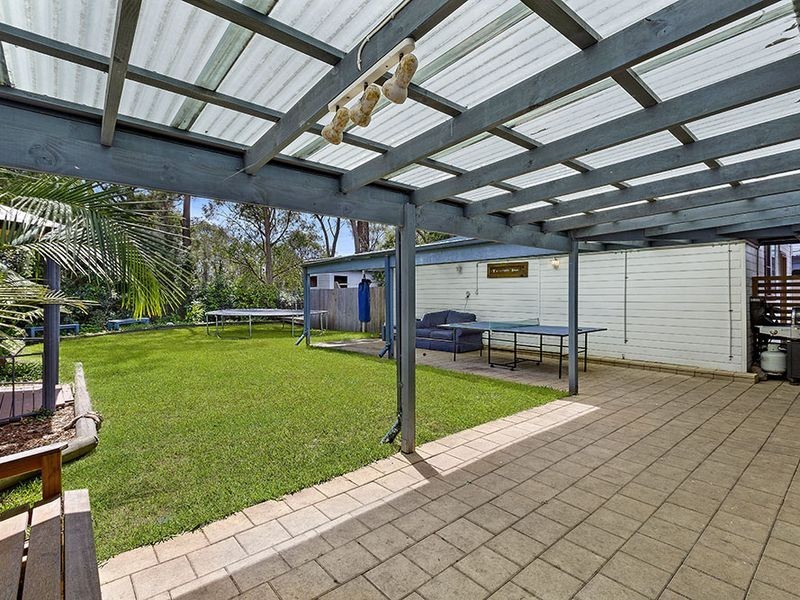 99 Platypus Road, Berkeley Vale NSW 2261