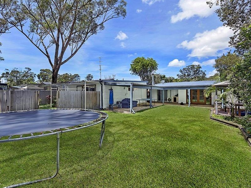 99 Platypus Road, Berkeley Vale NSW 2261