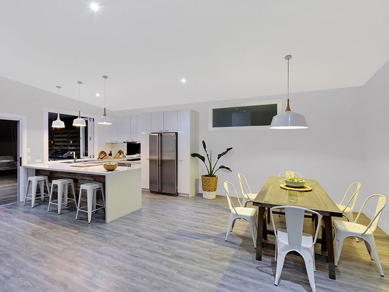 49 Flinders Avenue, Killarney Vale NSW 2261