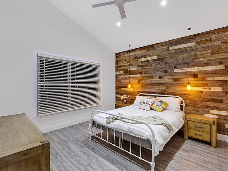 49 Flinders Avenue, Killarney Vale NSW 2261