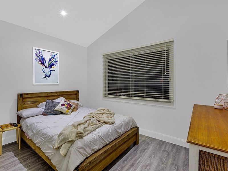 49 Flinders Avenue, Killarney Vale NSW 2261