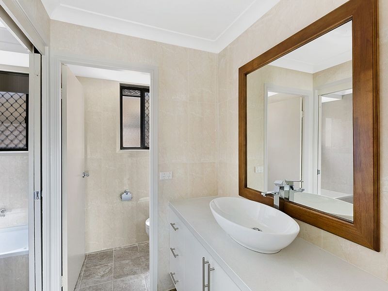 4 Sturt Street, Killarney Vale NSW 2261