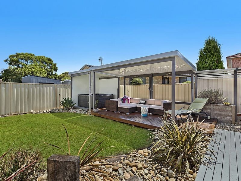 13 Bushlands Avenue, Killarney Vale NSW 2261