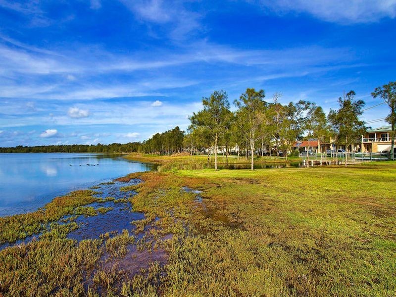 13 Bushlands Avenue, Killarney Vale NSW 2261