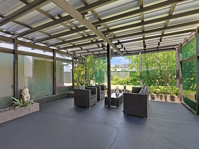 18 Macarthur Street, Killarney Vale NSW 2261