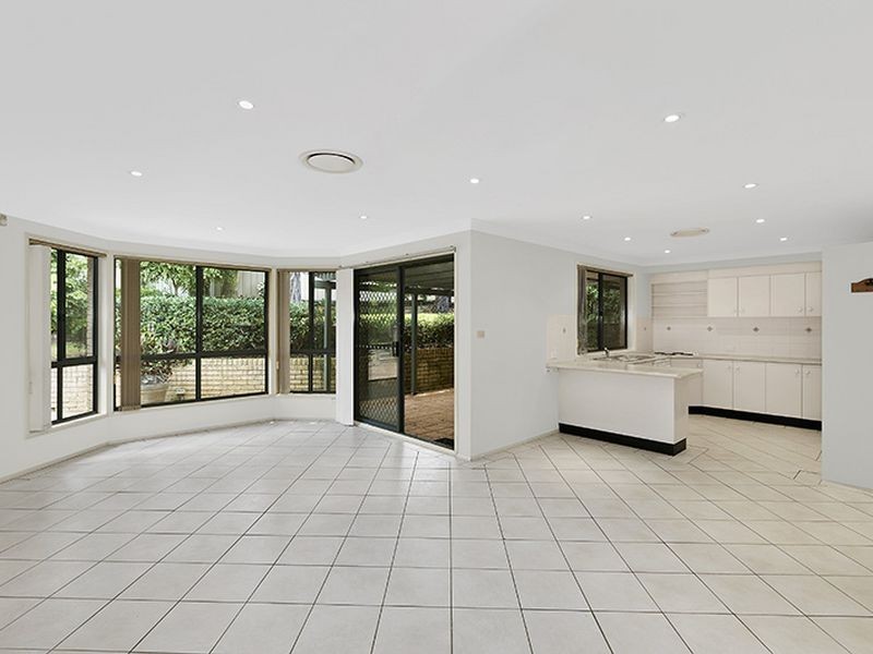 11 Bemboka Crescent, Glenning Valley NSW 2261