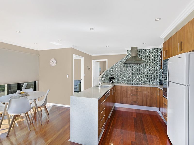 5 Carlyon Street, Killarney Vale NSW 2261