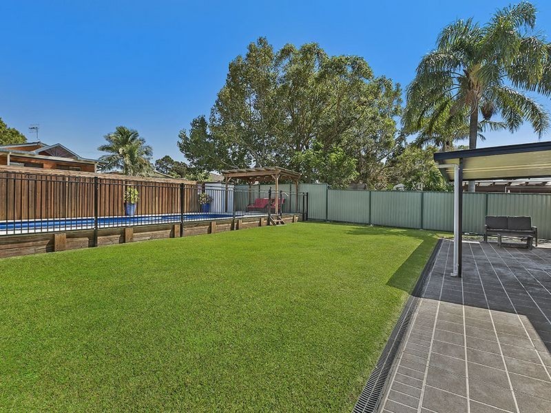 71 Bass Avenue, Killarney Vale NSW 2261