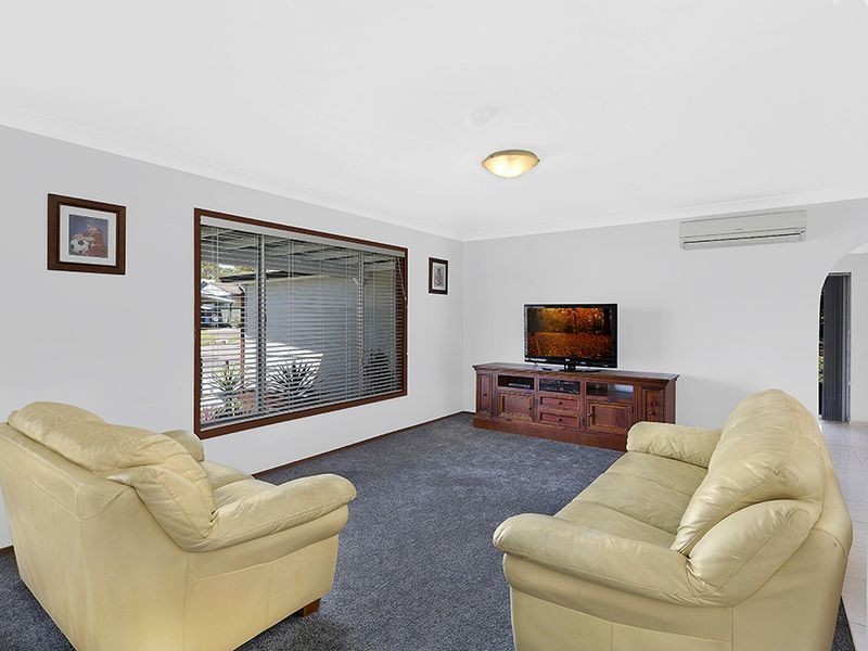 71 Bass Avenue, Killarney Vale NSW 2261