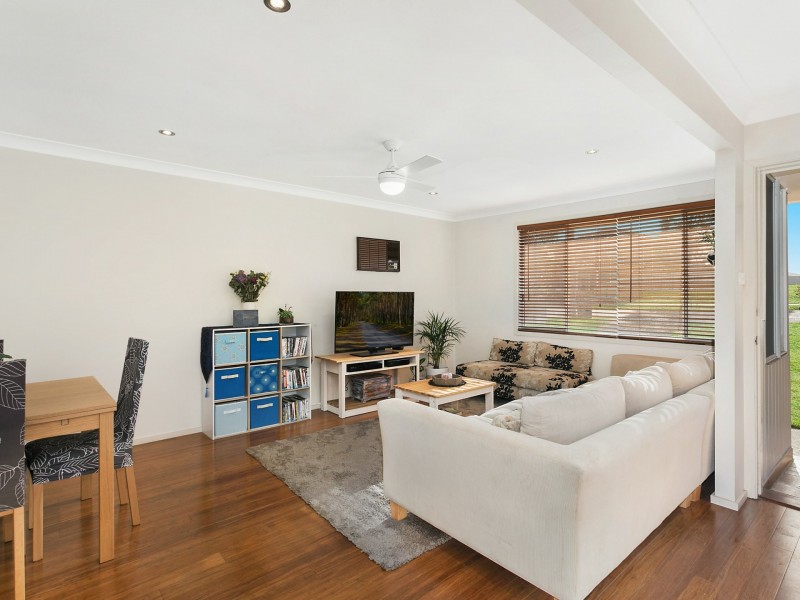 42 Robertson Road, Killarney Vale NSW 2261