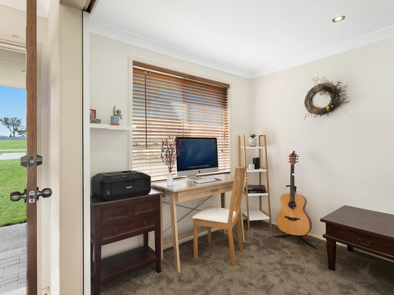 42 Robertson Road, Killarney Vale NSW 2261