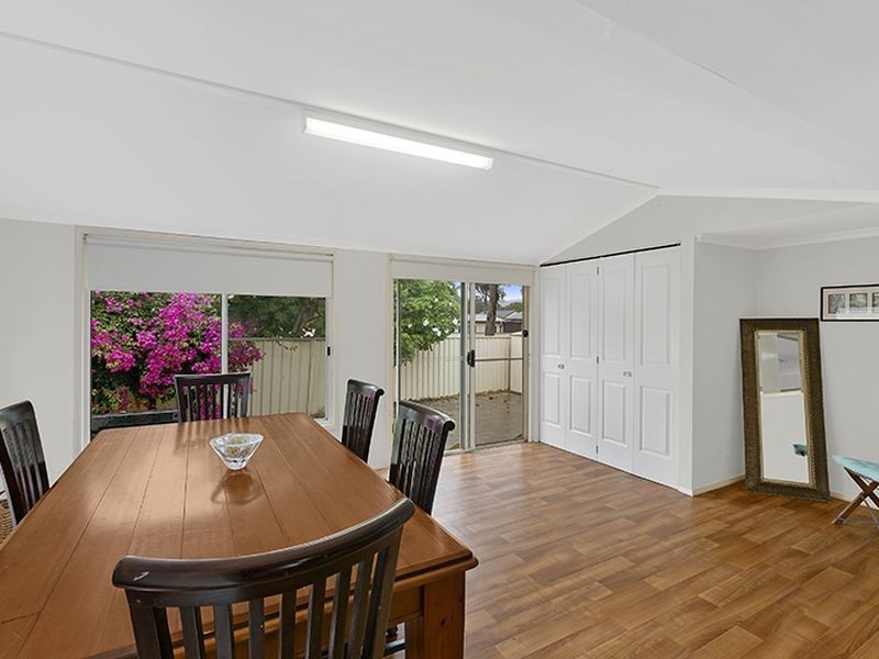 2 Cranbrook Crescent, Killarney Vale NSW 2261