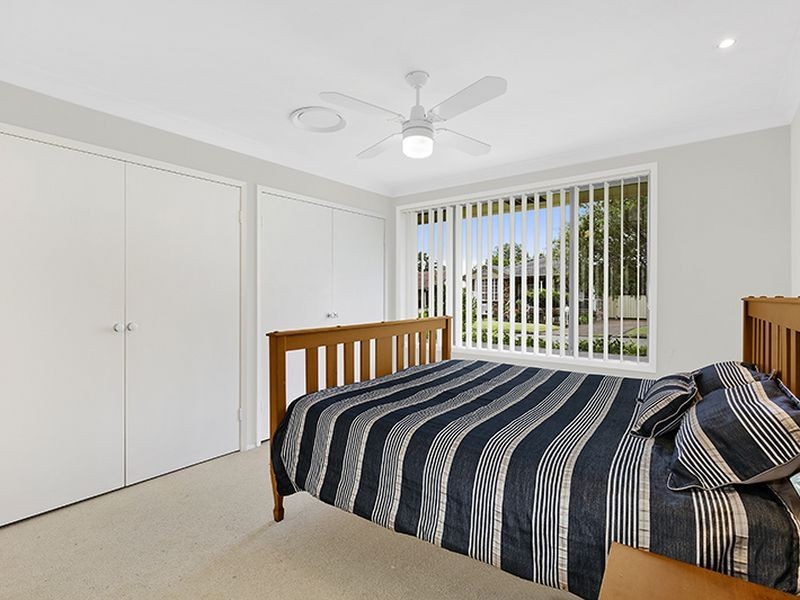 2 Cranbrook Crescent, Killarney Vale NSW 2261