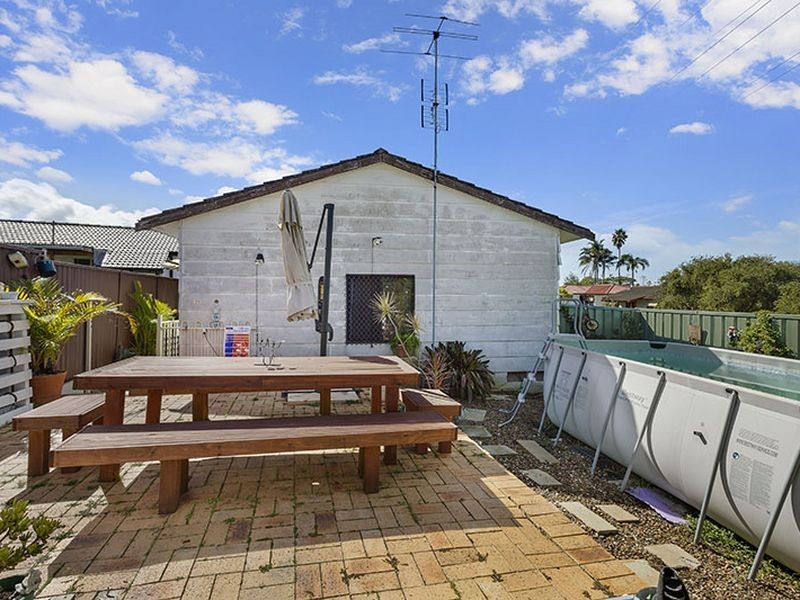 2 Galena Street, Gorokan NSW 2263