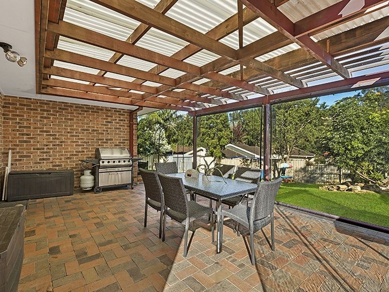 2 Jacaranda Avenue, Glenning Valley NSW 2261