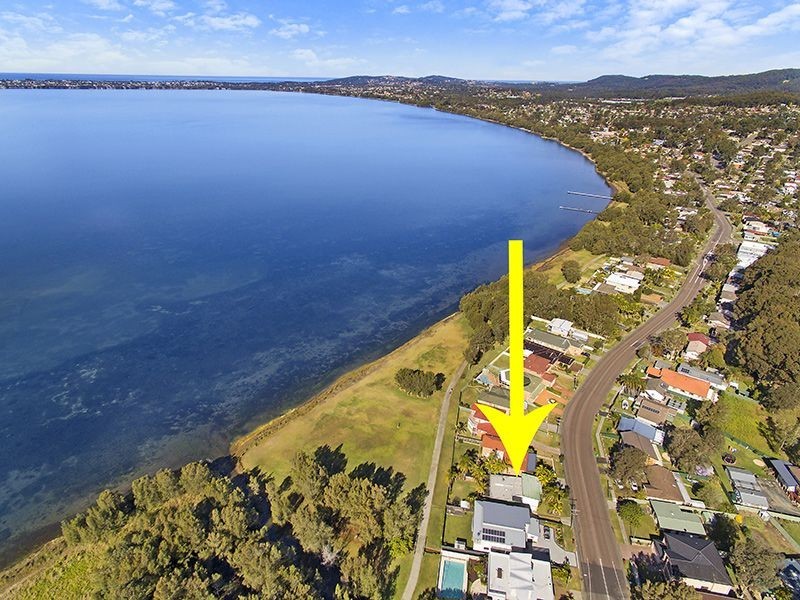 307 Lakedge Avenue, Berkeley Vale NSW 2261